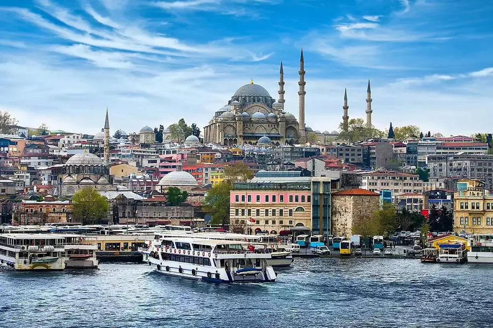 تور استانبول 3 شب 22 تیر  1405