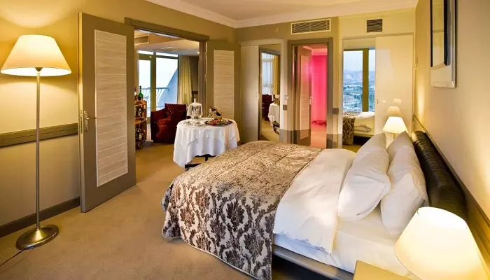 Fantasia Deluxe Hotel