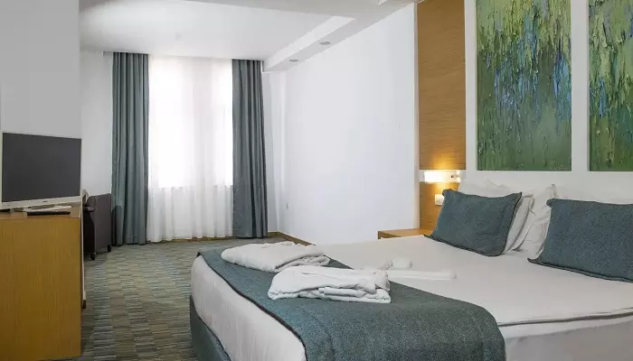 Ladonia Hotels Adakule