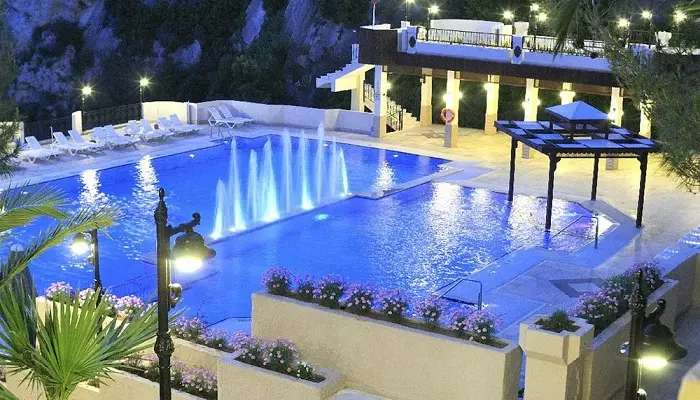 Ladonia Hotels Adakule