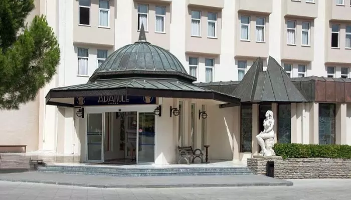 Ladonia Hotels Adakule